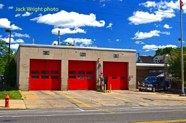Engine 19 at Chelten and Baynton
